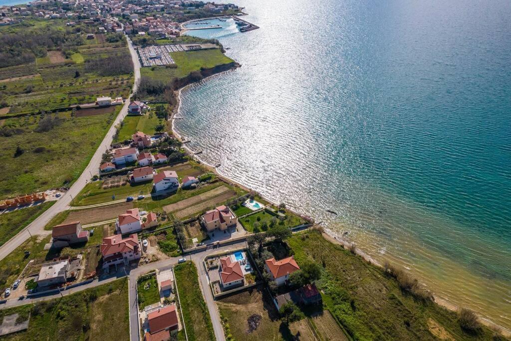 Villa Mattina, With Heated Pool And Jacuzzi بريفلاكا المظهر الخارجي الصورة